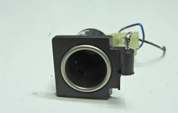KIA Ceed 12 V Socket (front) 