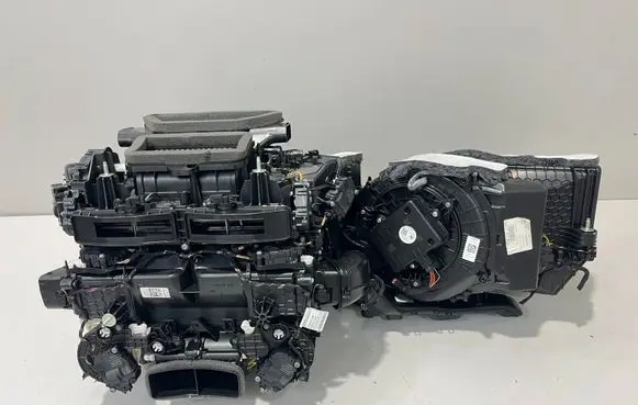 BMW 5 G60 G61 Interior heater climate box assembly 5A5D0E3 9315950