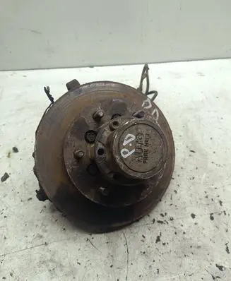 Mitsubishi Pajero Front wheel hub