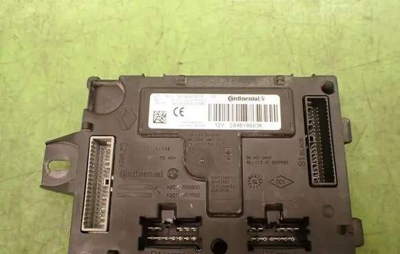 Renault Clio IV Central body control module 284B18663R