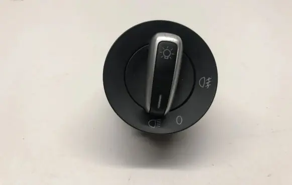 Volkswagen Golf VII Fog light switch 8941431