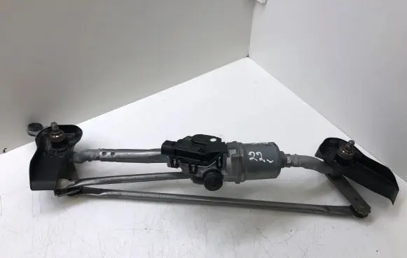 Mazda CX-5 II Front wiper linkage and motor K12367340