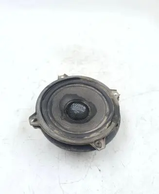 Audi A4 S4 B5 8D Front door speaker