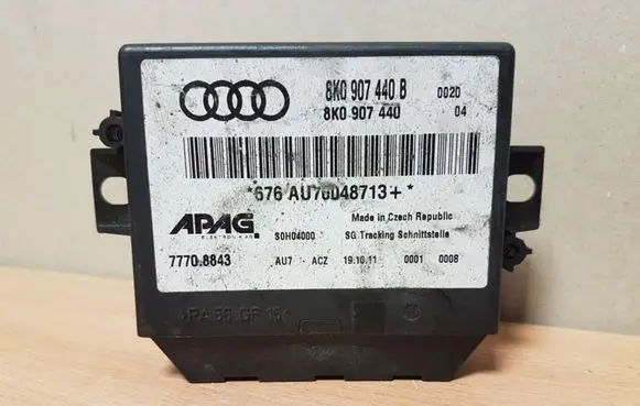 Audi A8 S8 D4 4H Parking PDC control unit/module 8K0907440B 8K0907440