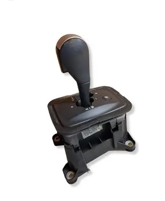 Opel Meriva A Gear shifter/selector 13122971DE 332614130 32709