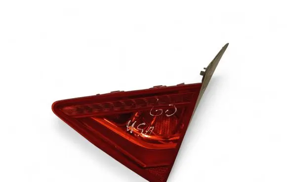 Audi A7 S7 4G Tailgate rear/tail lights 4G8945094A