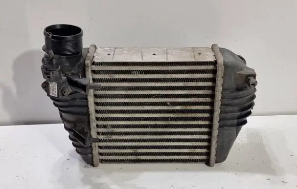 Audi A6 S6 C6 4F Intercooler radiator 4F0145805AC 260411 6620470