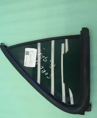 KIA Sorento Rear vent window glass 835723E000 DOT748M355AS3