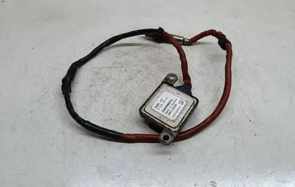 BMW 5 F10 F11 Lambda probe sensor 8576471