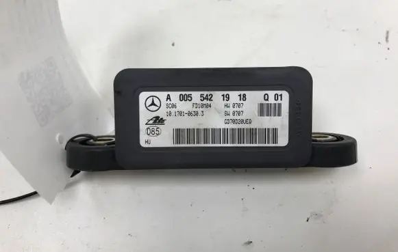 Mercedes-Benz C W204 ESP acceleration yaw rate sensor A0055421218