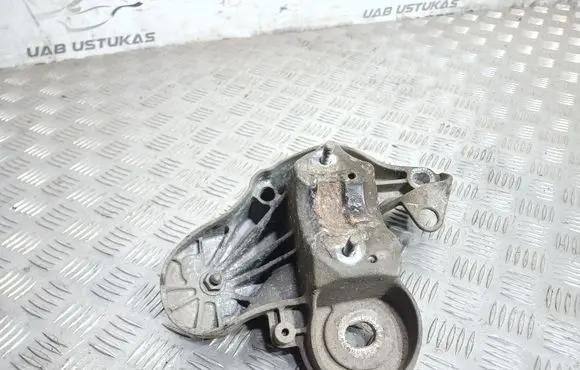 Audi A6 S6 C6 4F Engine mounting bracket