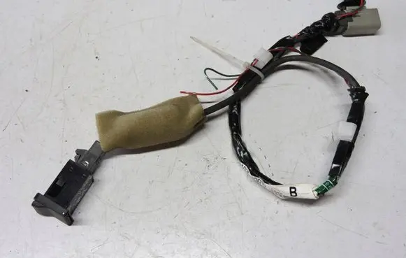 Nissan X-Trail T31 12 V Socket (rear) 24016JG01B