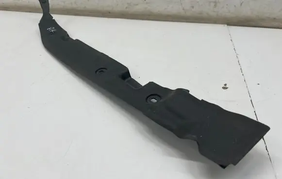 Fender end trim