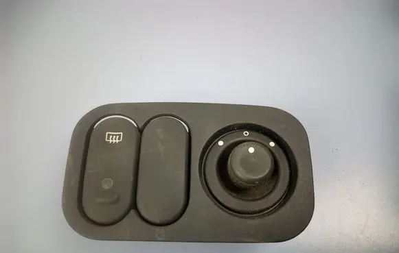 Renault Kangoo I Wing mirror switch 7700847433F 103558
