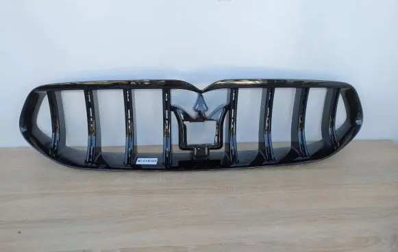 Maserati Grecale Front grill 670170829