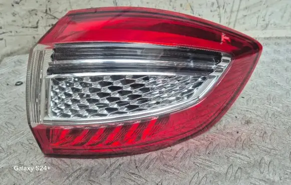 Ford Mondeo MK IV Rear/tail lights BS7113404B