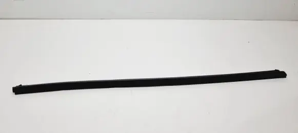 KIA Niro Rubber seal front coupe door window 82241G5000