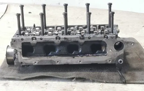 Audi A6 S6 C7 4G Engine head 04l103373e
