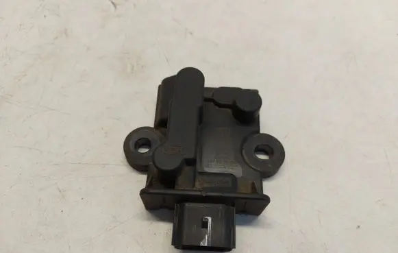 Ford Ranger IV Fuel pump relay 