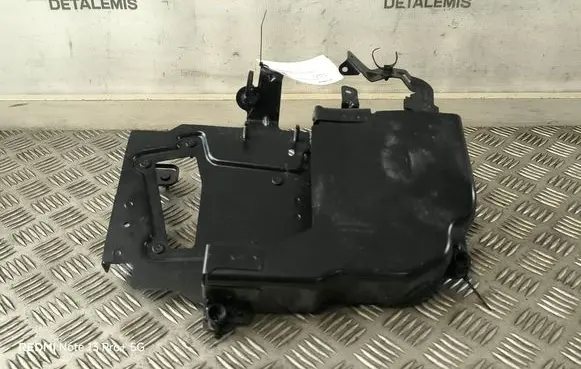 Ford Kuga III Engine control unit holder LX6112A532AB