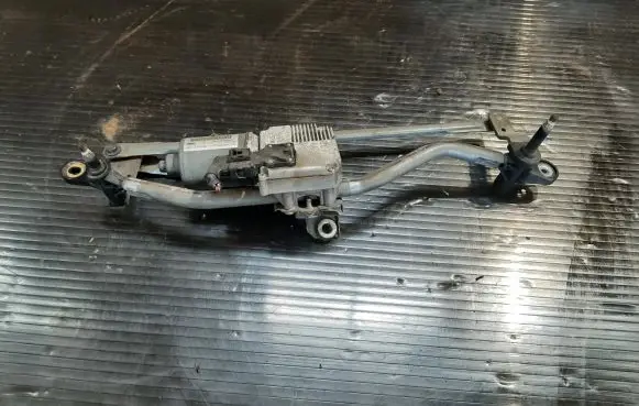 Audi A4 S4 B8 8K Front wiper linkage and motor 8K2955119A