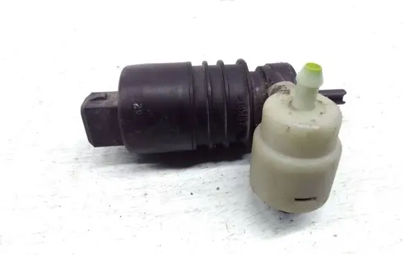 Opel Insignia A Windscreen/windshield washer pump