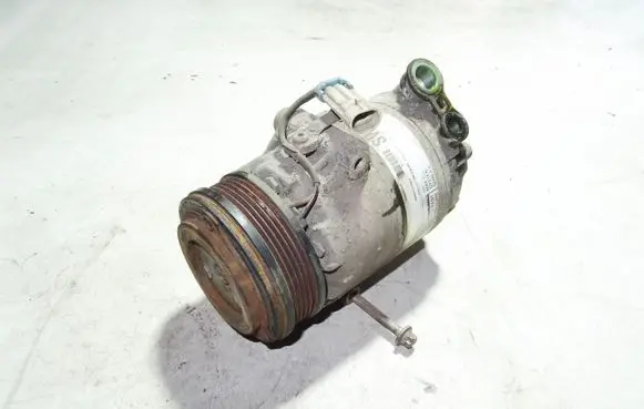 Opel Zafira A Air conditioning (A/C) compressor (pump) 6561047