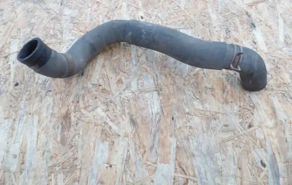 Infiniti G20 Engine coolant pipe/hose