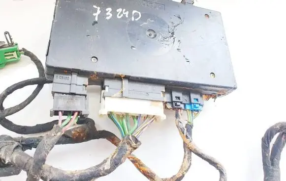 Jeep Grand Cherokee (WK) Other control units/modules 04602437an 86390-b