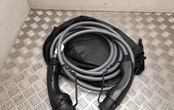 BMW 5 G60 G61 Electric car charging cable 5B6EC26
