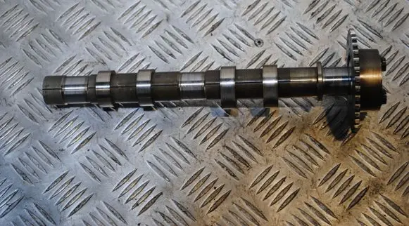 Subaru Outback Camshaft AW11011620 009483335B280B