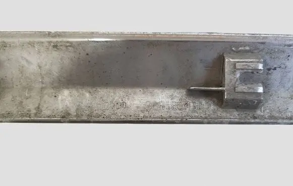 Citroen C5 Front door trim (molding) 9681804380