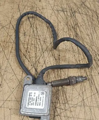 Mercedes-Benz C W204 Lambda probe sensor A0009053603