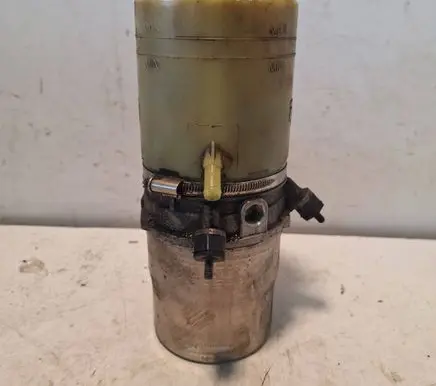 Opel Signum Power steering pump