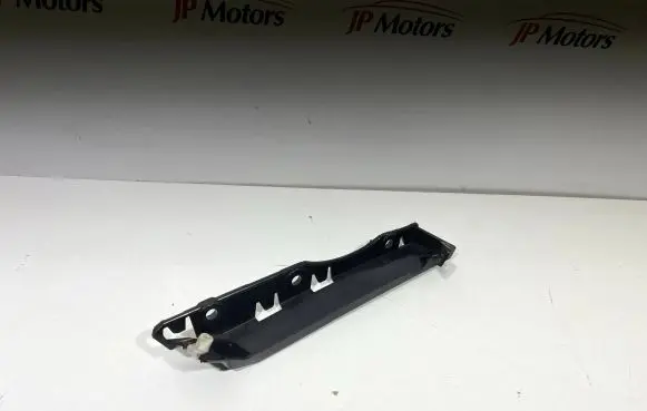 Land Rover Discovery 5 Front bumper mounting bracket HY3217A870AD