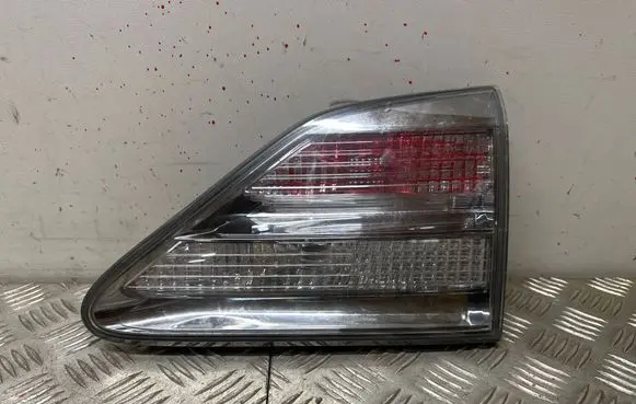Lexus RX 330 - 350 - 400H Tailgate rear/tail lights 