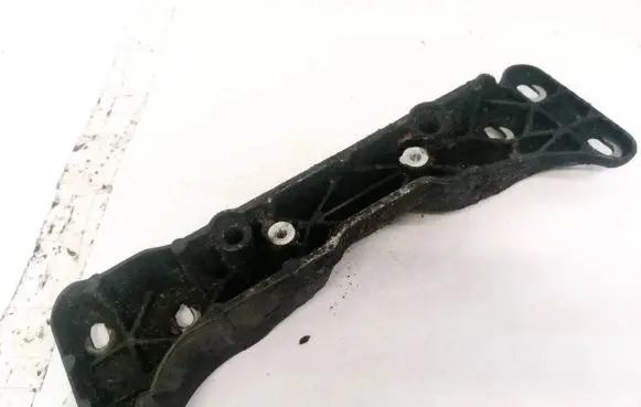 BMW 5 E39 Engine mounting bracket 1092476