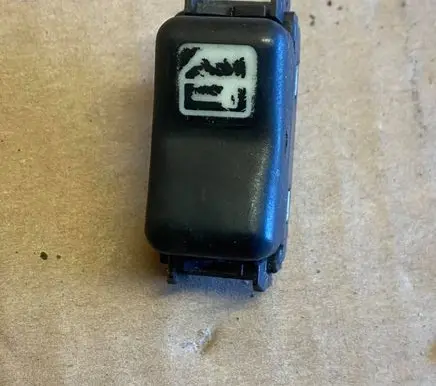 Mercedes-Benz E W124 Central locking switch button 2028203910