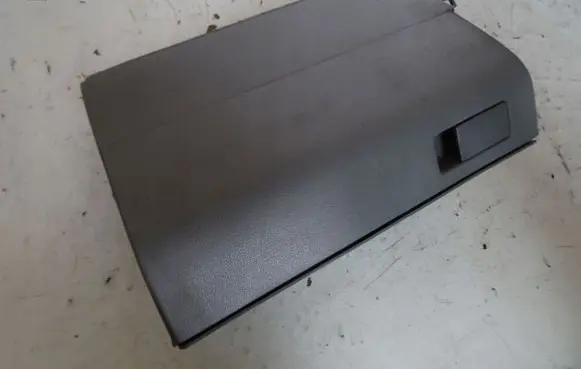 Volkswagen Touran I Glove box set 