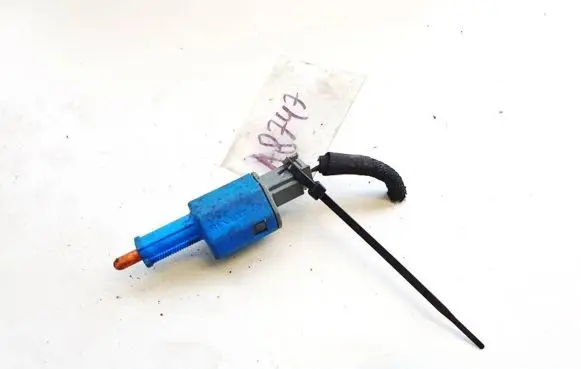 Brake pedal sensor switch