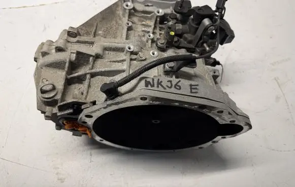 Hyundai i30 Manual 5 speed gearbox WKJ6E