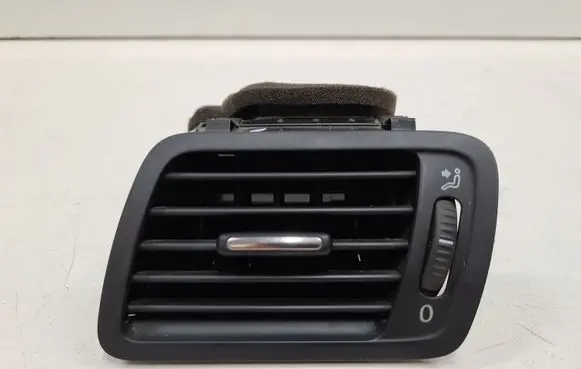 Volkswagen PASSAT B6 Dashboard side air vent grill/cover trim 3C1819701E 057030012