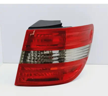 Mercedes-Benz B W245 Rear/tail lights 27520217