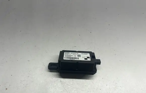 BMW 2 F46 Keyless (KESSY) go control unit/module 9319081