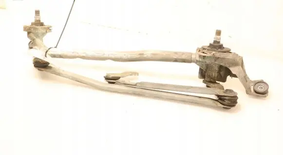 Nissan Note (E11) Front wiper linkage AS93U