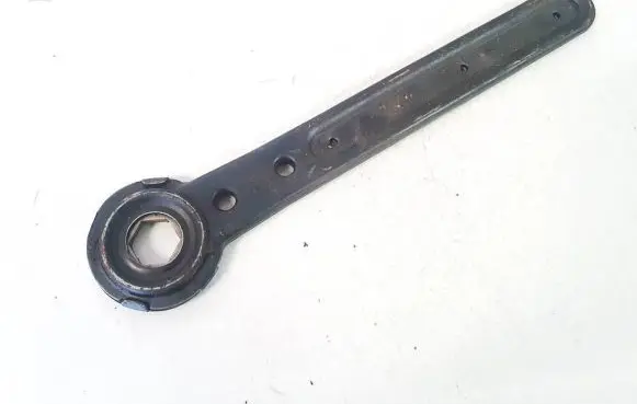 Mercedes-Benz A W168 Wheel nut wrench 1685810049