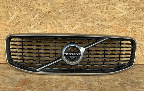 Volvo XC60 Front bumper upper radiator grill 31457607 31457464 3293820