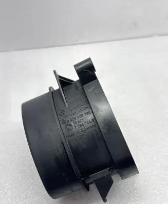 BMW 5 E60 E61 Mass air flow meter 7788744 4231126 0928400504