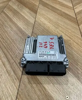 Mercedes-Benz E W211 Engine control unit/module A6461534179 1039S01793 0281011328