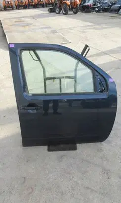 Nissan Pathfinder R51 Rear door sdtfr65fd9i8uhy